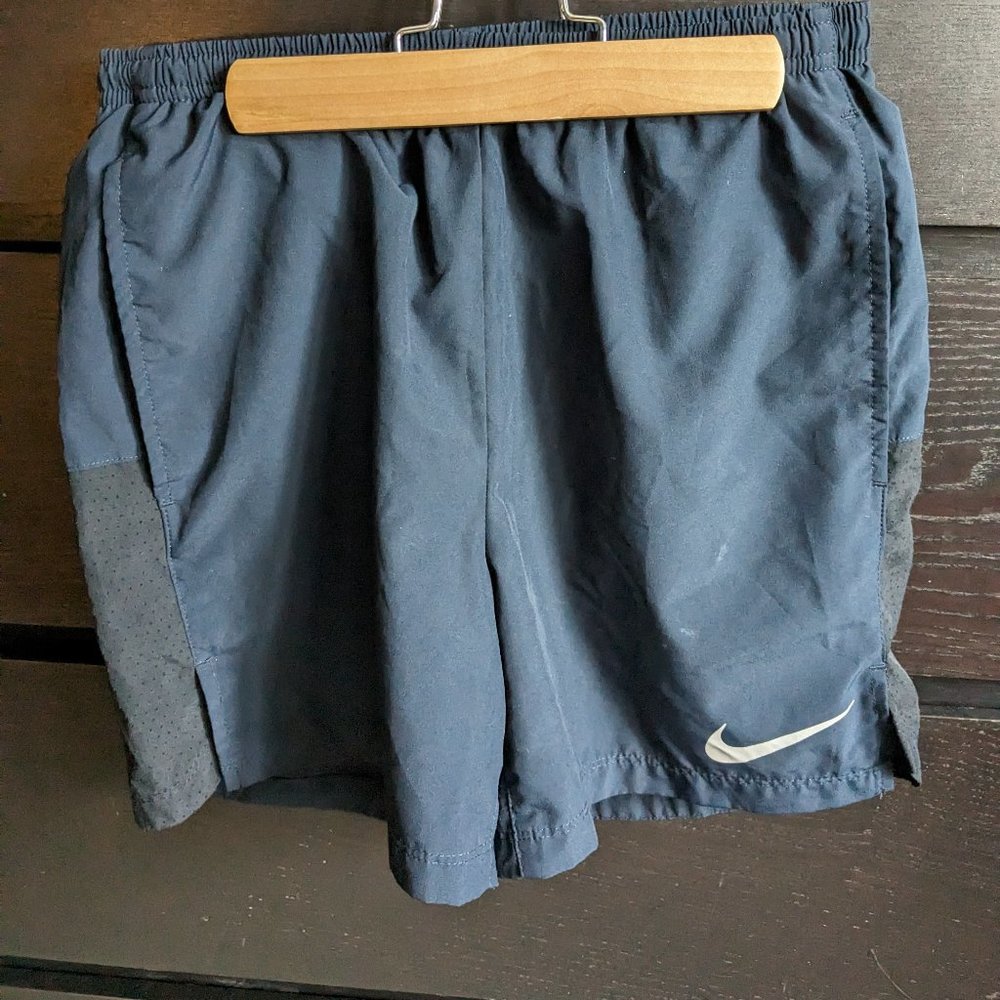Navy Dri-Fit Athletic Shorts - Nike - Small
